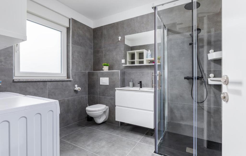 Villa Nikolina - Luxury Villa With 5 Bedrooms And Swimming Pool Vodnjan Bagian luar foto
